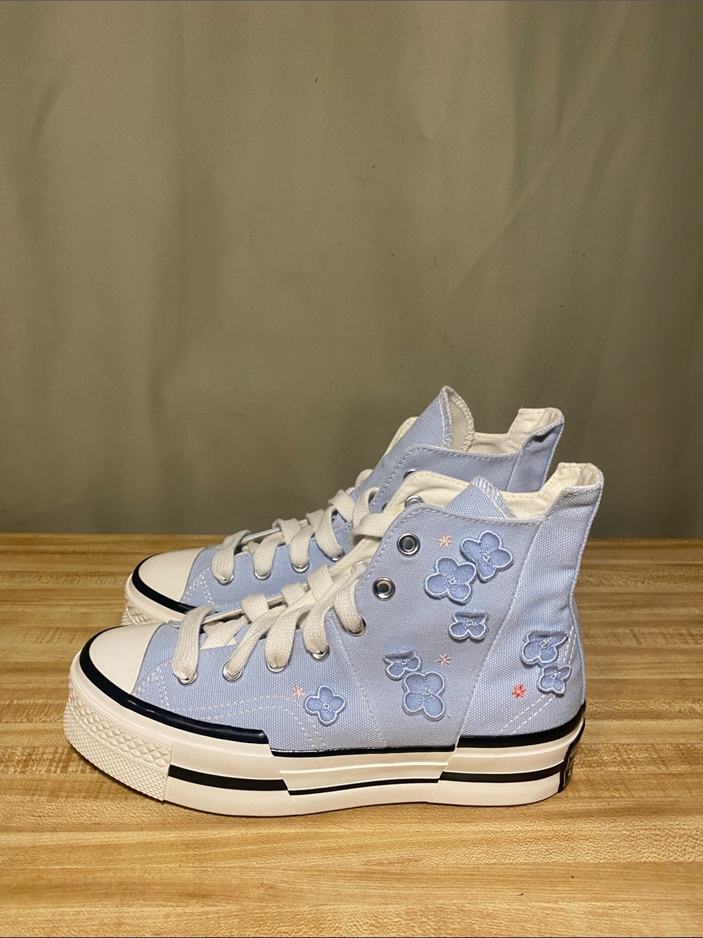Converse Chuck 70 Plus Hi 3D Flowers Distorted Platform Unisex Shoe W 8.5/M6.5